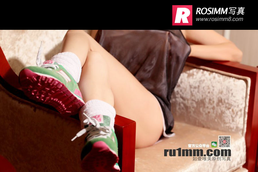 [RU1MM如壹写真]NO.200 诱人乳沟波涛汹涌很有诱惑力